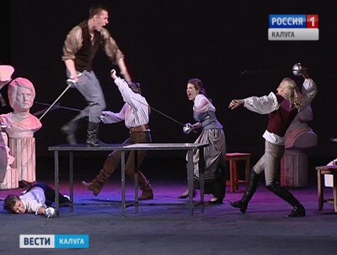 Выпускники «Щуки» устроили в Калуге капустник