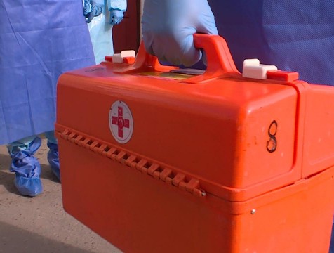 Участник ДТП избил медиков, оказавших ему помощь