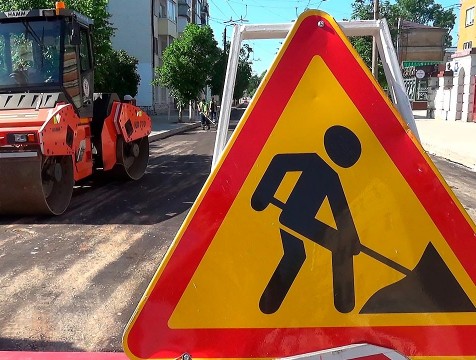 Московскую от Либкнехта до Билибина перекрыли на неделю