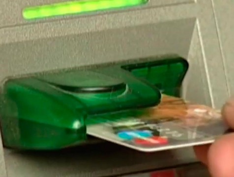 Пенсионерка из Калужской области перевела мошенникам более 700 тысяч рублей