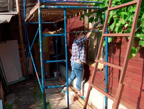 Руками активистов «Том Сойер Фест» восстановлено несколько домов по улице Рылеева