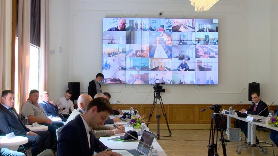 день-поля-семинар-0724.jpg