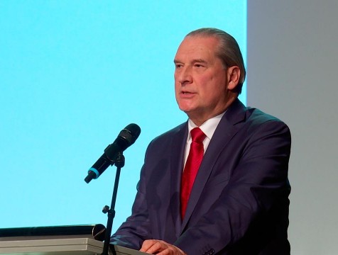 Сенатор от Калужской области Алексей Александров заразился коронавирусом