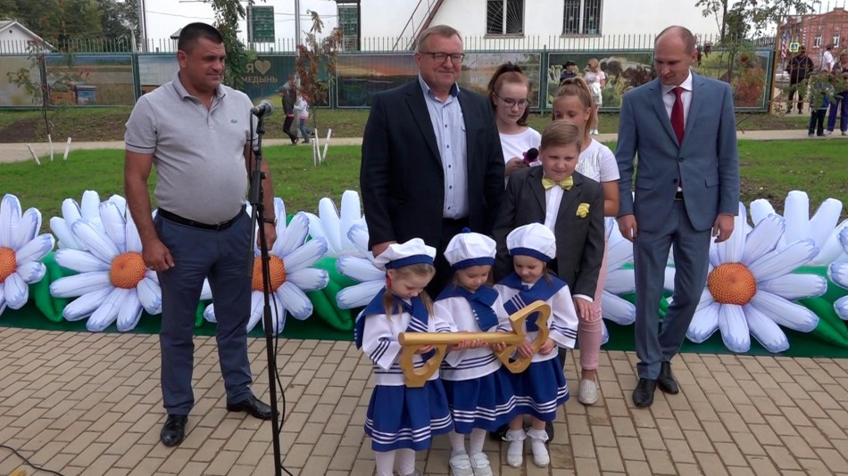 Открытие-парка-Медынь5-0803.jpg
