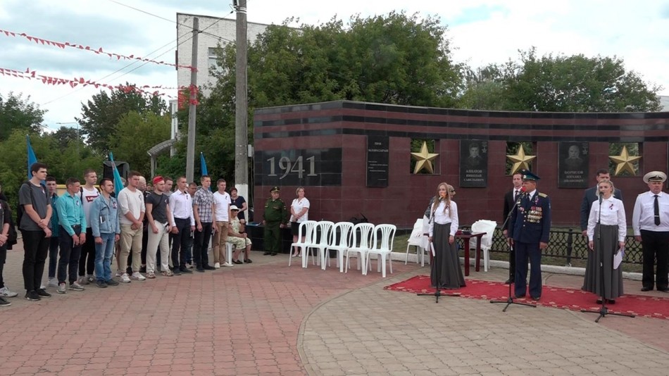 жуковский-призыв0807.jpg