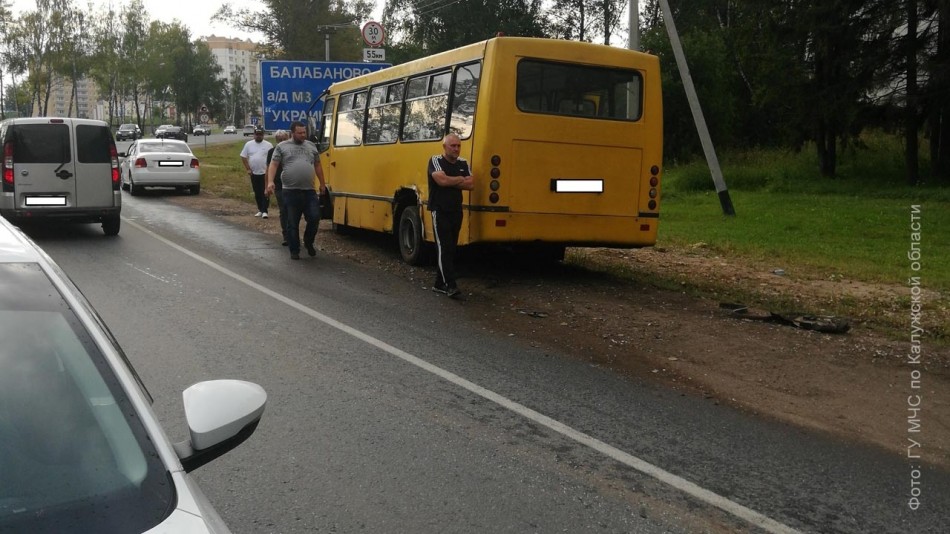дтп-автобус-0817.jpg