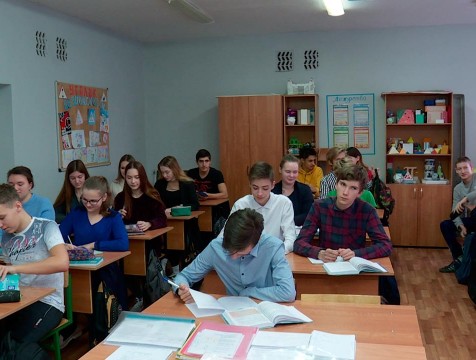 Порядка 8000 школьников региона предрасположены к употреблению наркотиков