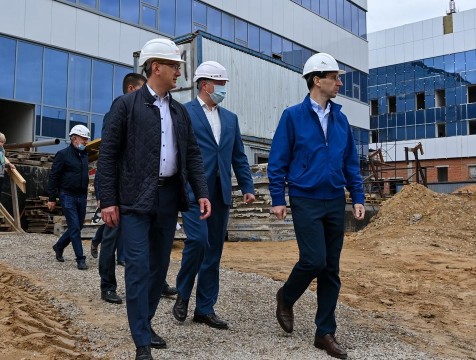 Полпреда Президента впечатлили объемы строительства в Калуге