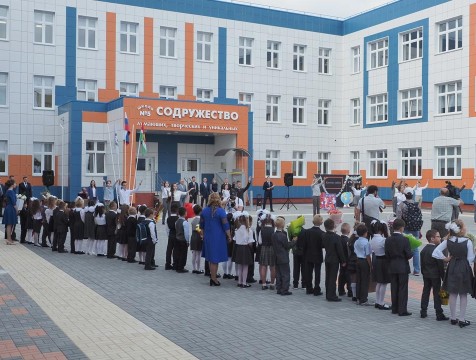 Новую школу открыли в Балабанове