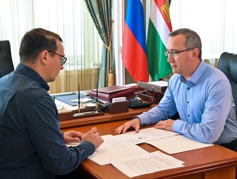 О развитии дорожной отрасли говорили на встрече Владислав Шапша и замминистра транспорта РФ