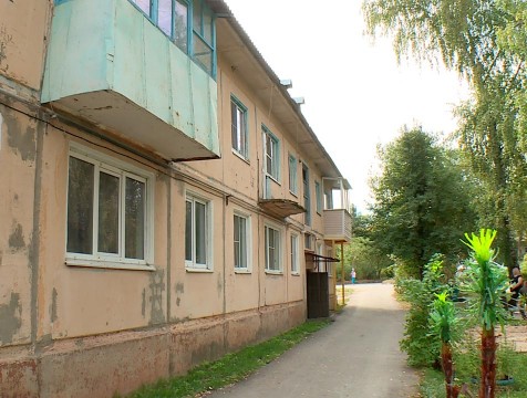 ОНФ проверил шопинский дом с аварийными балконами