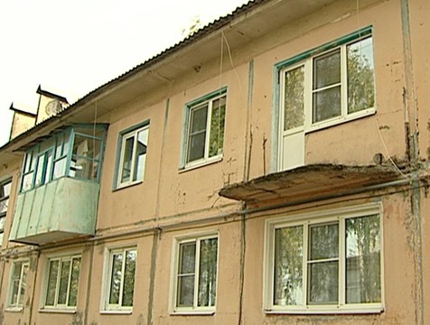Шопинским домом с аварийными балконами занялась прокуратура