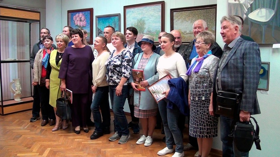 Вернисаж-в-ММВЦ5-0921.jpg