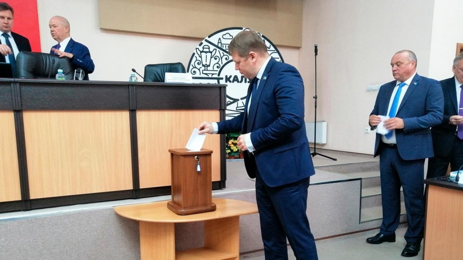 Гордума-голосование0925.jpg