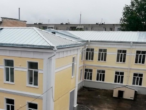 Закончен ремонт старинного здания школы №14, бывшего Екатерининского училища