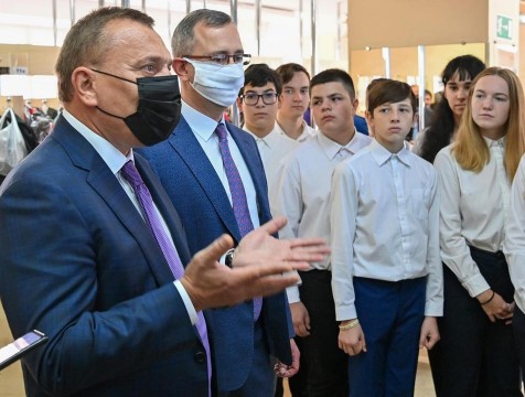 Интеллектуальную систему контроля будут внедрять во всех школах страны