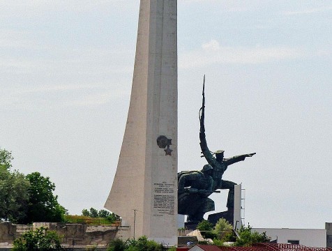 Кинопоказ и викторина пройдут в честь 79-летия обороны Севастополя