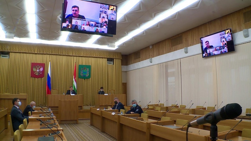 Круглый-стол-ЗС-1103.jpg