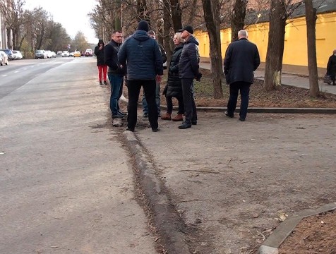 Отремонтированные дороги на улицах Горького и Энгельса в Калуге приняли с замечаниями