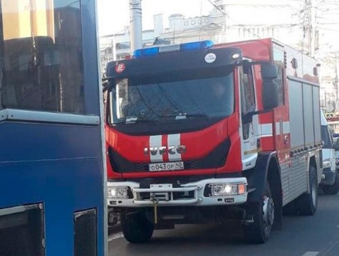 В центре Калуги автобус протаранил троллейбус, пострадали трое