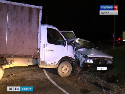 «Газель» протаранила «Москвич» на автодороге «Москва - Рославль»