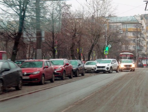 Региональный министрой о гололеде: количество ДТП не возросло, но есть вопросы к исполнителям