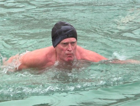 Сезон зимнего плавания открывают обнинские моржи