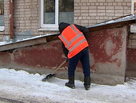Прокуратура выявила нарушения в уборке калужских дворов