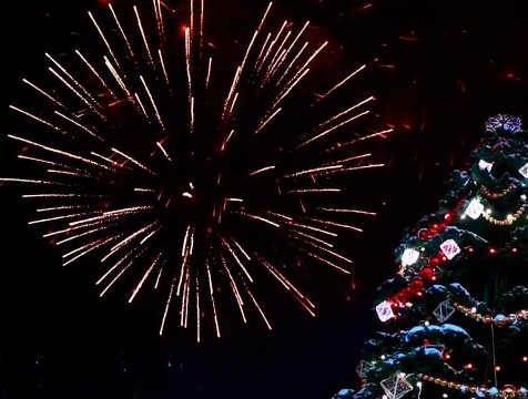 В новой афише «Калуга – Новогодняя столица России» уточнили время фейерверков