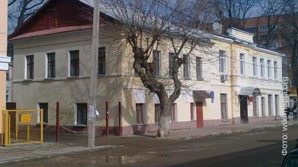 здание-на-Воронина_1208.jpg