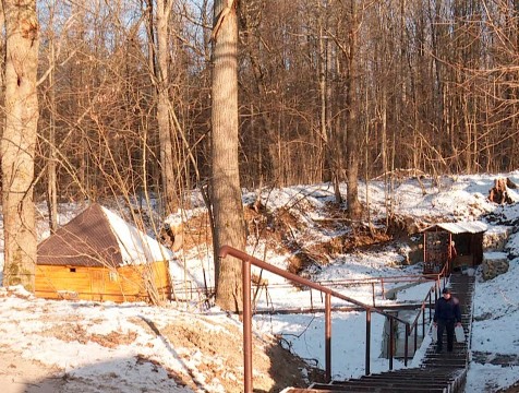 Территорию у святого источника благоустроили в Хвастовичском районе