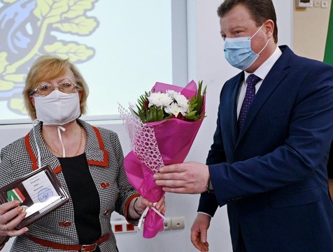 30 медработников региона получили правительственные награды