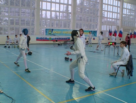 Лучших молодых фехтовальщиков определили в Калуге