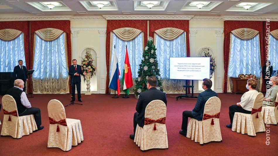 награждение-медиков3_1220.jpg