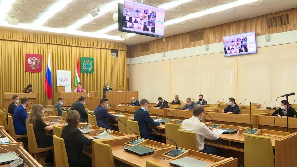 молодежный-парламент-1221.jpg