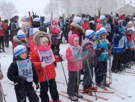 «Лыжня России» в Медыни собрала почти 500 участников