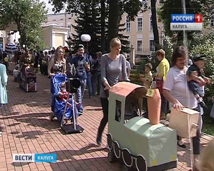 парад-колясок-03-0820.jpg