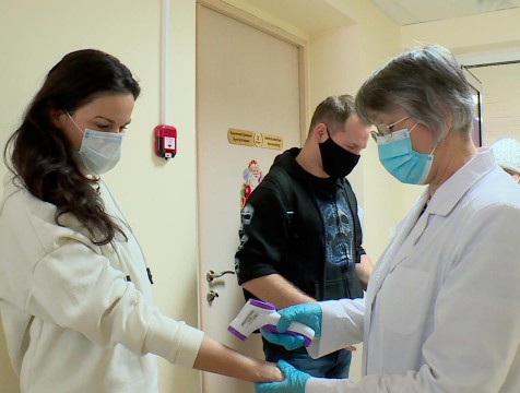 После перенесённого COVID-19 вакцинироваться можно не ранее, чем через 2 месяца
