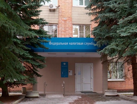 Инвалидов и ветеранов освободили от налога на некоторые виды транспорта
