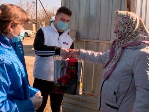 Более 600 калужских добровольцев помогали в условиях пандемии в прошлом году