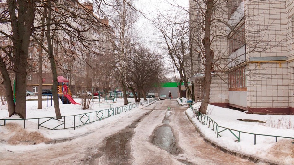 двор-снег-лед-0126.jpg