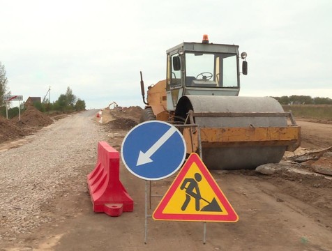 В Кировском районе отремонтируют дорогу к шести деревням