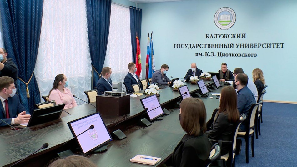 совет-молодых-ученых-0203.jpg