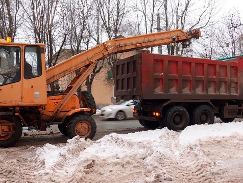 3 тысячи кубометров снега вывезено за сутки с улиц Калуги