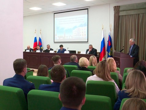 32 тысячи обращений граждан приняли прокуроры за год