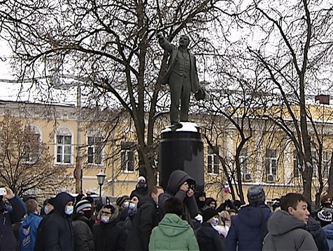 16 калужан оштрафовали за участие их детей в несанкционированных митингах