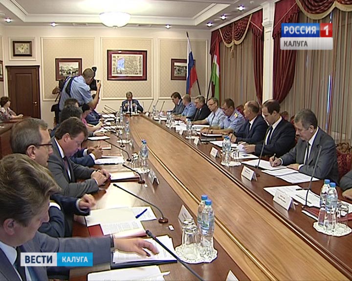 комисия-против-коррупции0830.jpg