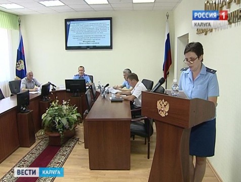 Почти в два раза выросла задолженность по зарплате в региона за полгода