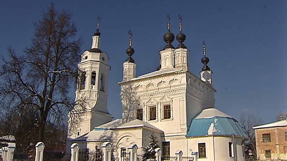 Храм-Покрова-на-рву0215.jpg