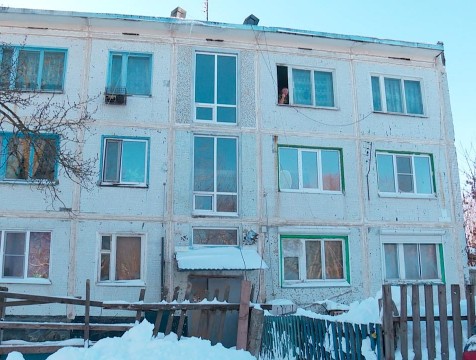 Жители Кондрова попросили депутата помочь с газификацией дома и благоустройством дорог
